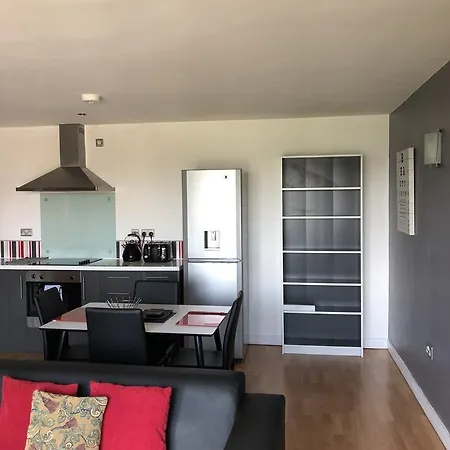 Halo Serviced West One Apartment Sheffield