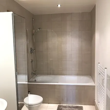 Halo Serviced West One * Sheffield