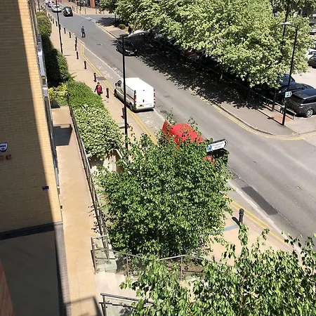 Halo Serviced West One Apartment